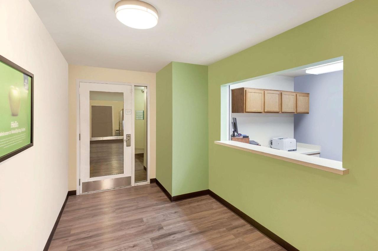 Woodspring Suites Des Moines Pleasant Hill Exterior photo