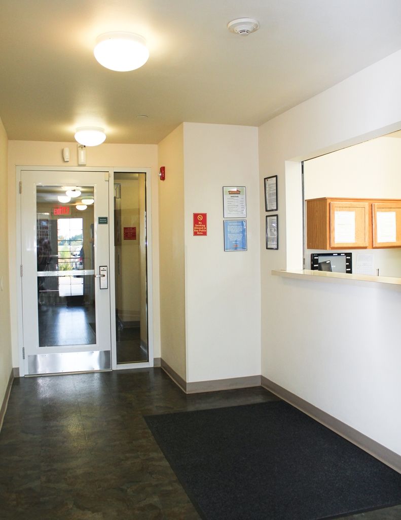 Woodspring Suites Des Moines Pleasant Hill Interior photo