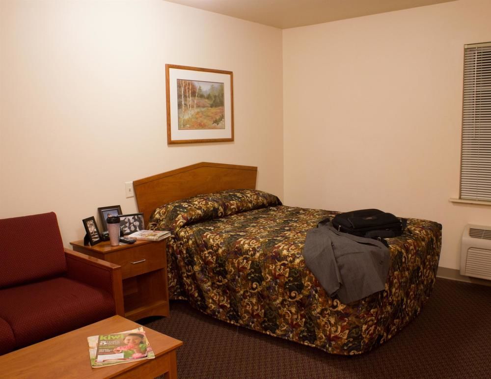 Woodspring Suites Des Moines Pleasant Hill Exterior photo